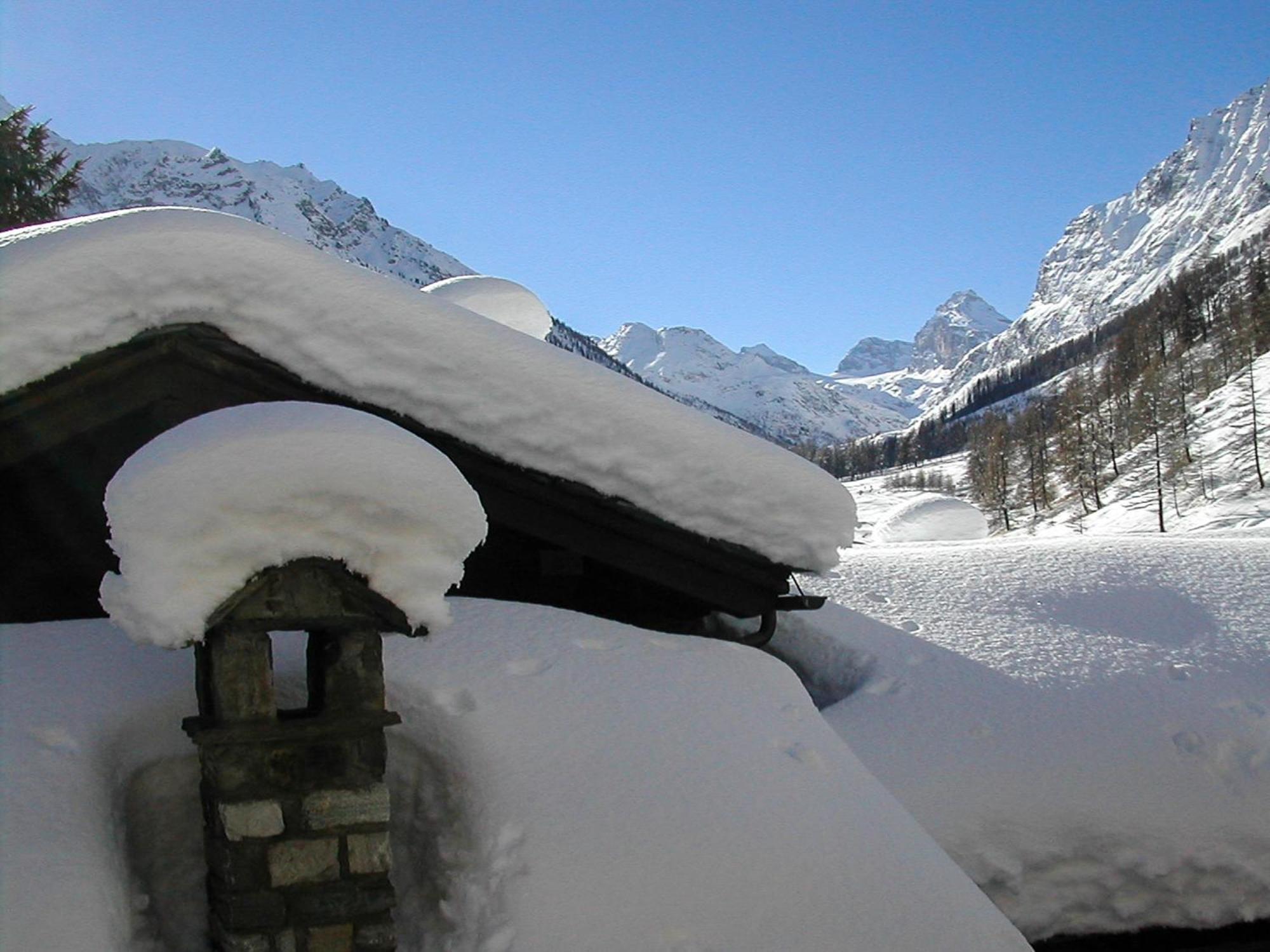 Case Gran Paradiso Rhemes Notre Dame Exterior photo